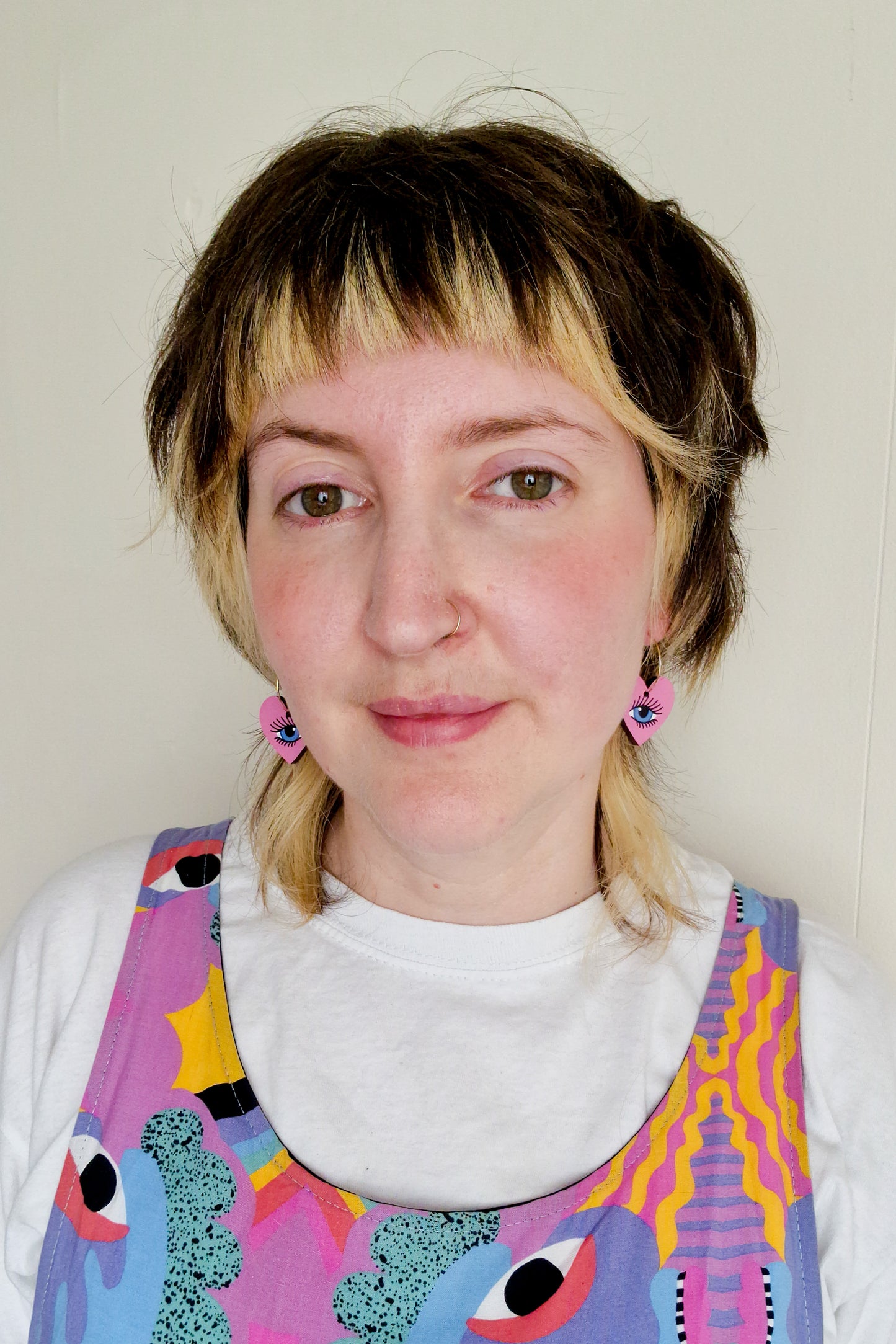 Pink Lovers Eye Earrings