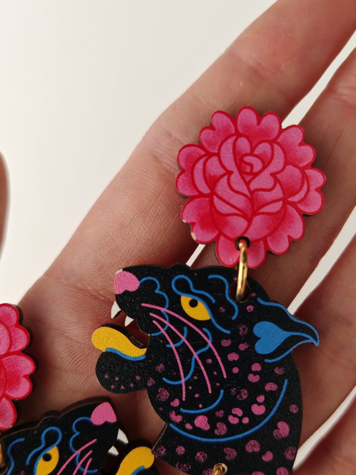 rose and panther earrings PAINT CHIP