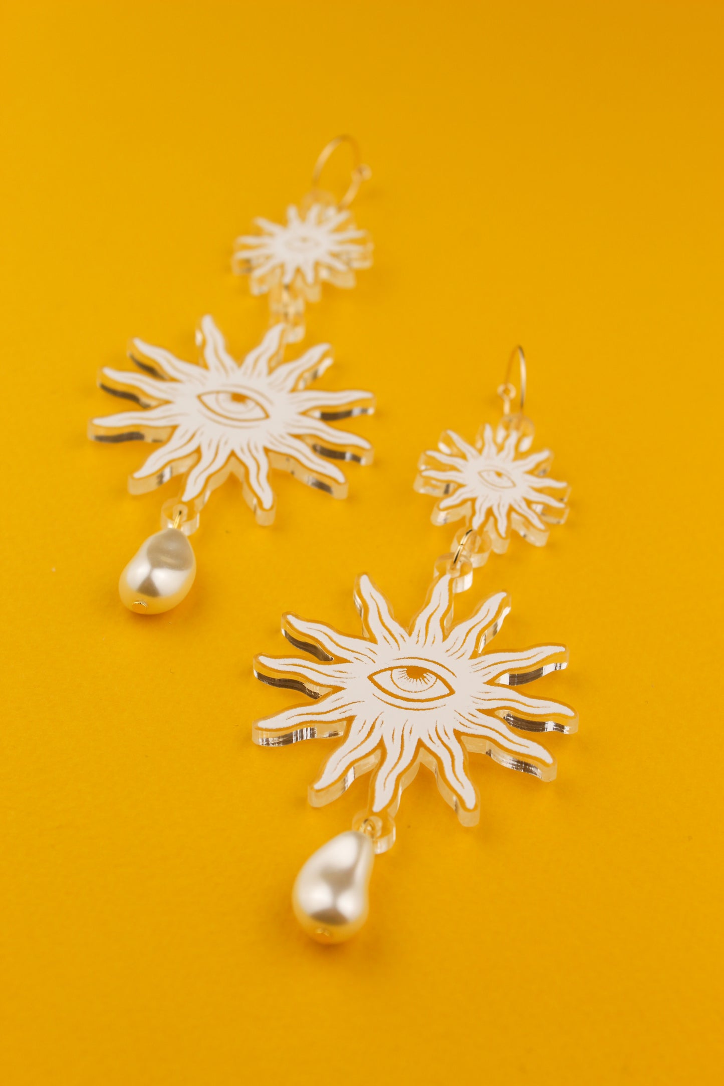 Boucles d'oreilles aux yeux étoilés