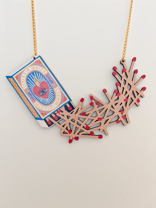 matchbox necklace PAINT CHIP / FAULT ON BACK