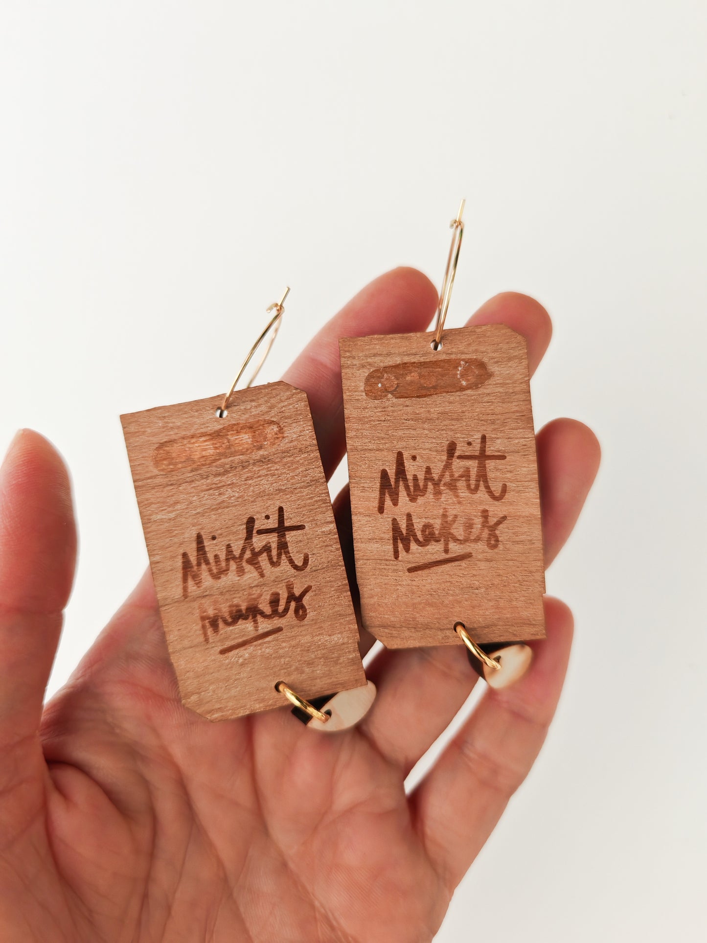 matchbox earrings FAULT ON BACK / PAINT CHIPS