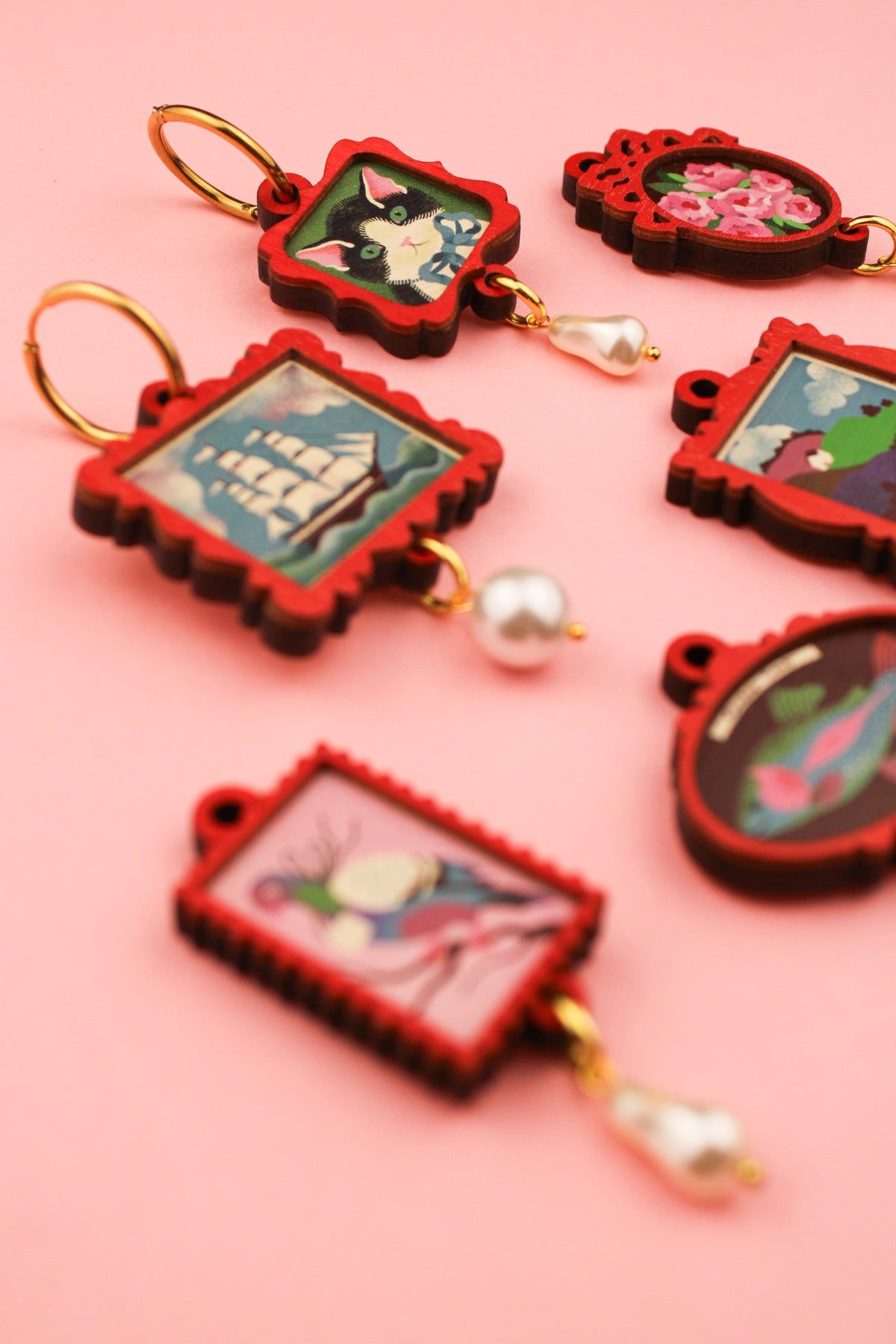 Red Funky Frame Set PRE ORDER