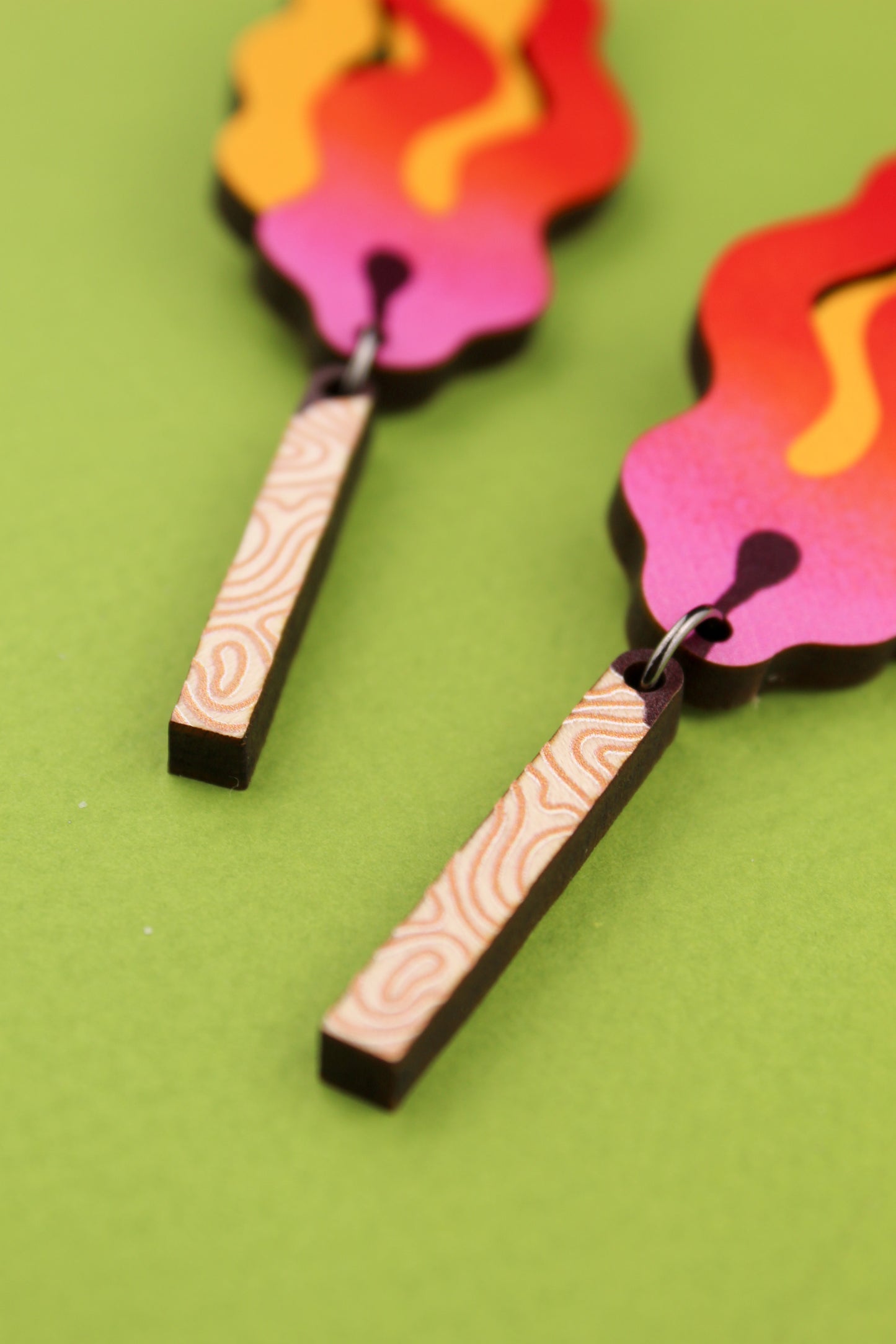 Boucles d'oreilles allumées