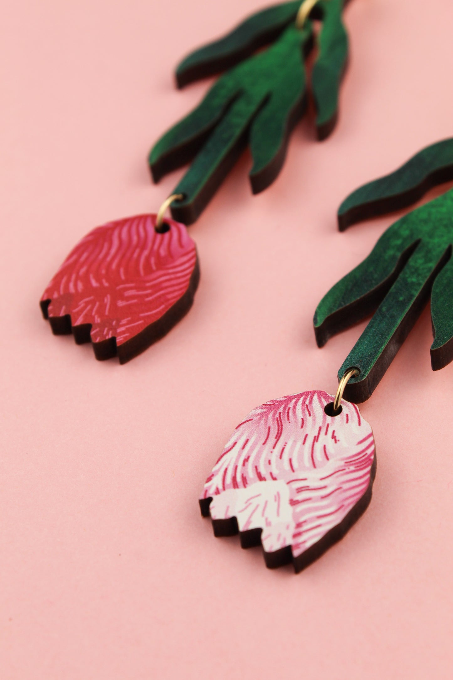 Boucles d'oreilles tulipes rouges et roses