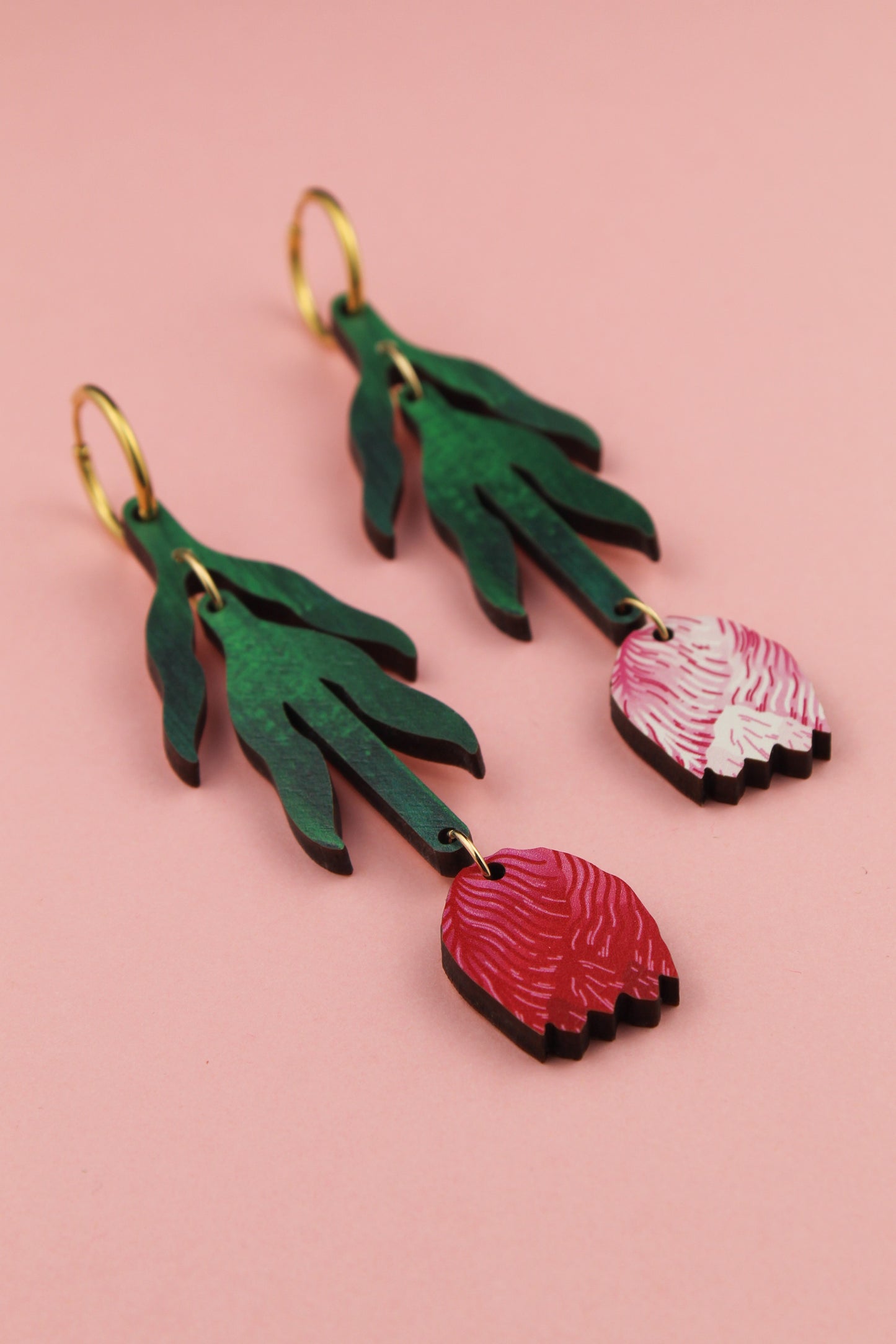 Boucles d'oreilles tulipes rouges et roses