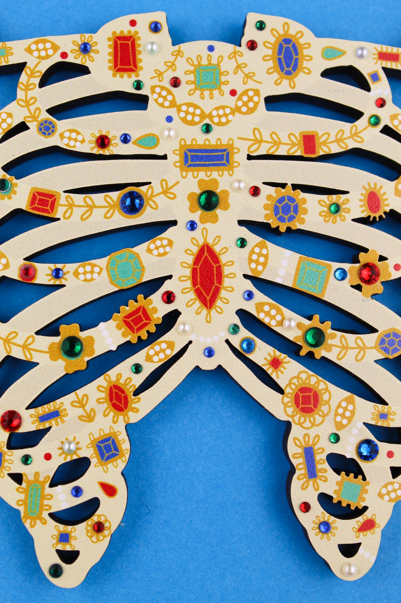 Collier relique de côtes